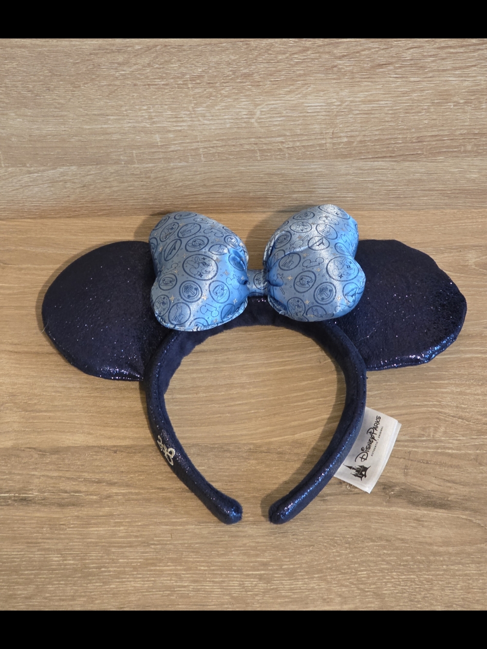 Disney Parks Minnie Mouse Icons 2018 Blue Sparkle Ear Headband